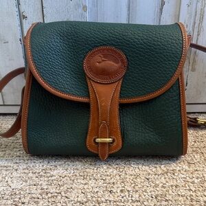 Vintage Dooney & Bourke Green Leather Medium Essex Crossbody Bag with Tan Trim